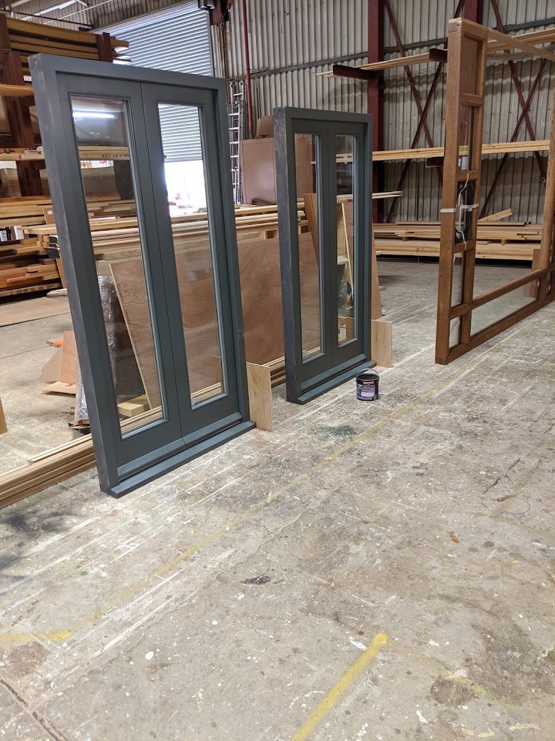 Colin White Painters & Decorators — Photos 14